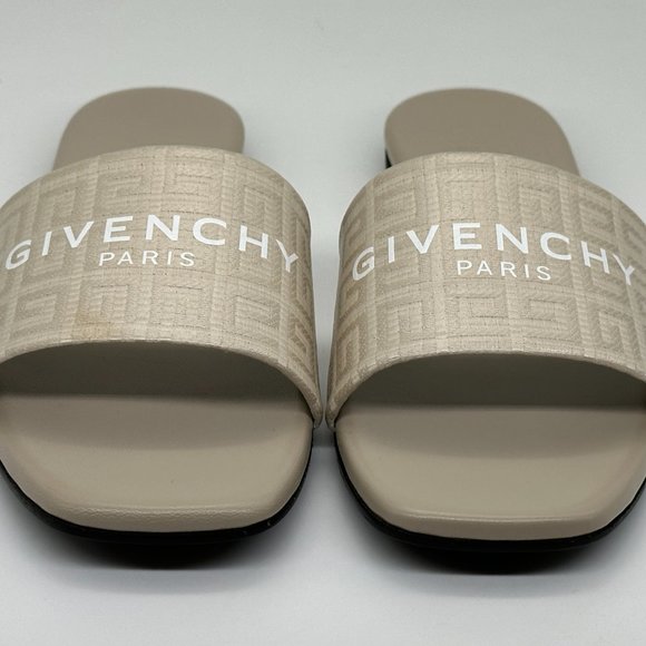 Givenchy Shoes Givenchy 4g Monogram Signature Logo Flat Sandals